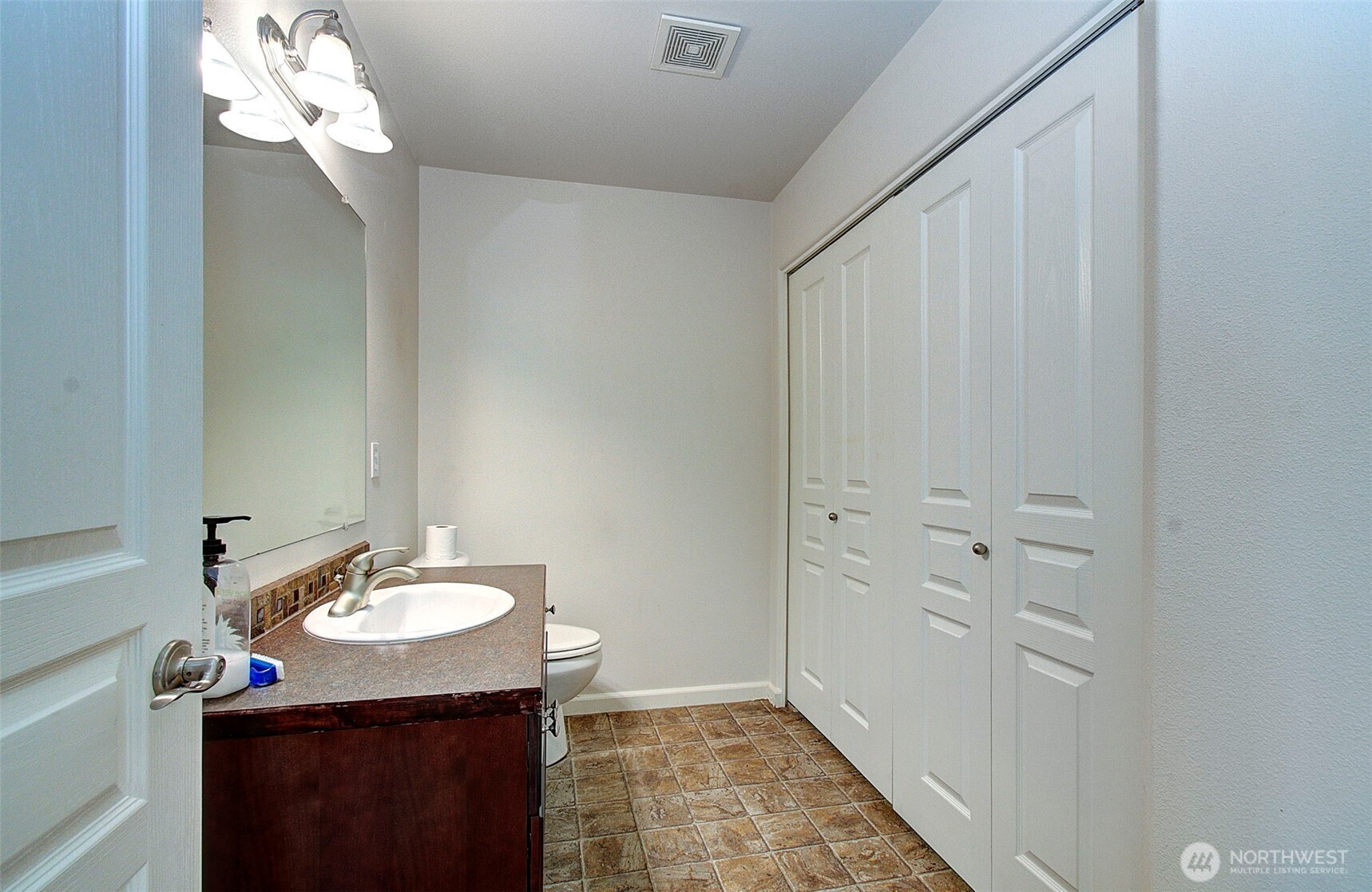 7618 Ne 61st Way Property Photo 23