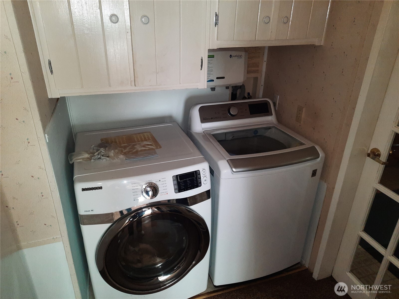 9306 Dandy Place Property Photo 11