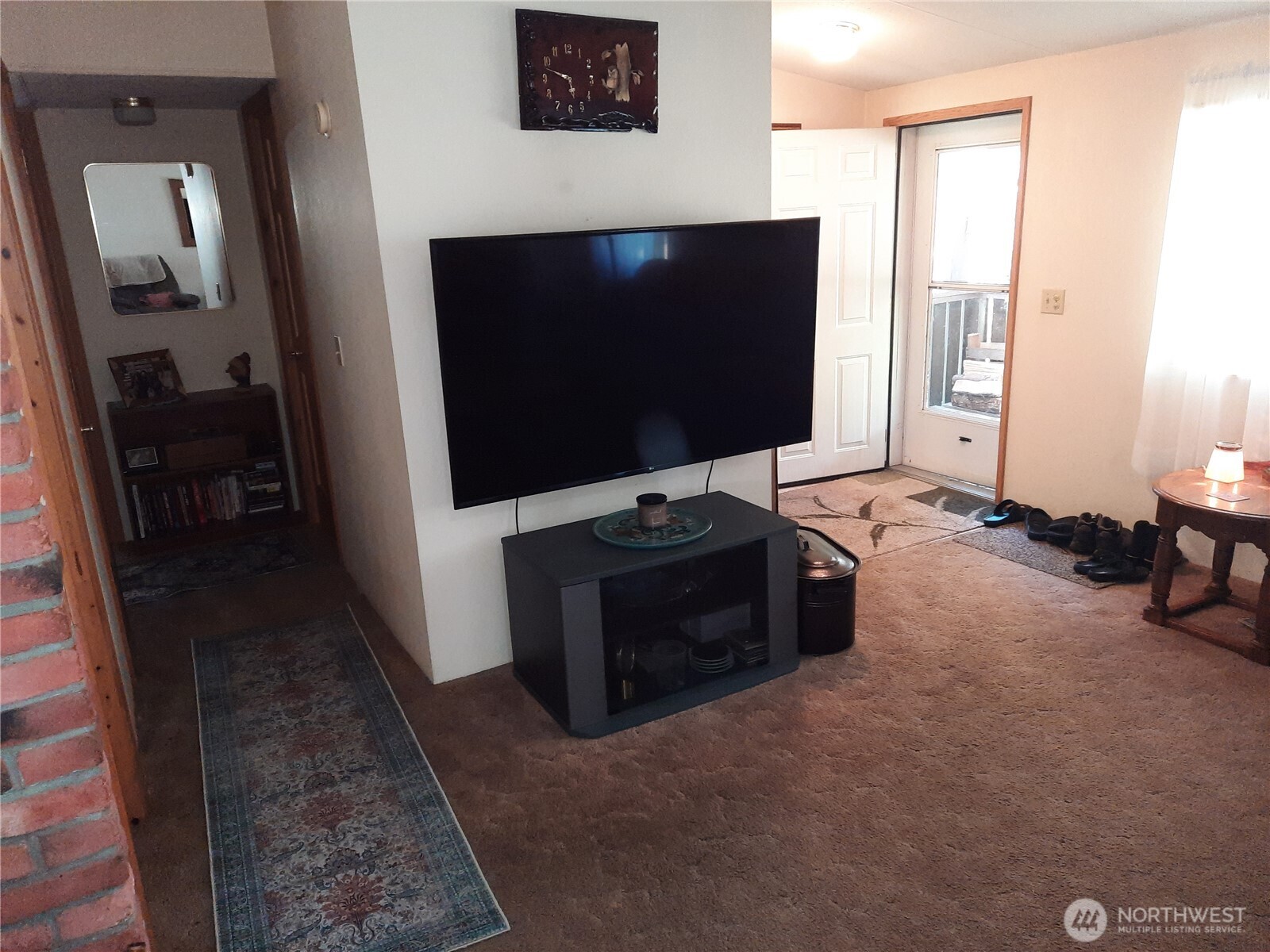 9306 Dandy Place Property Photo 18