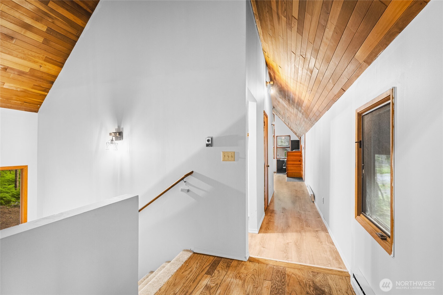 17118 Riverview Way Property Photo 27