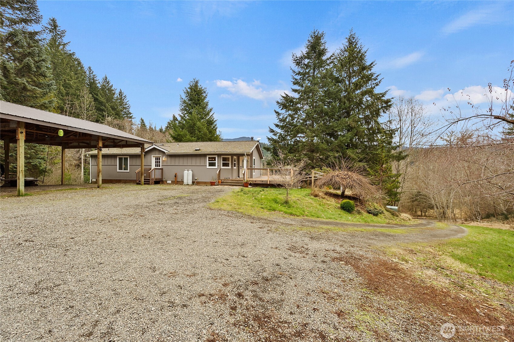 185 Wilderness Drive Property Photo 1