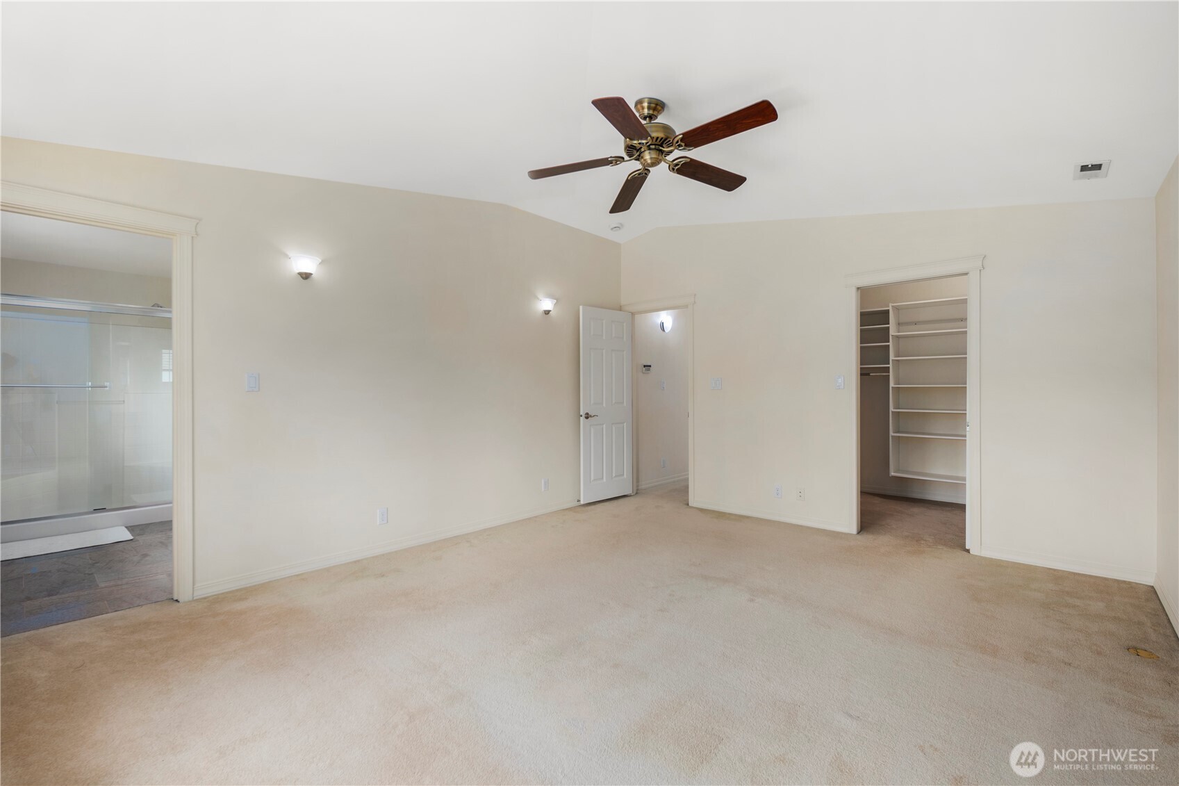 936 N 93rd Street Property Photo 19