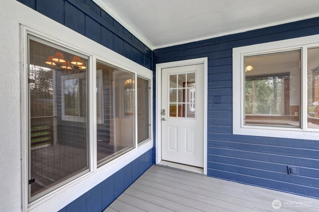 10606 Pacific Way Property Photo 5