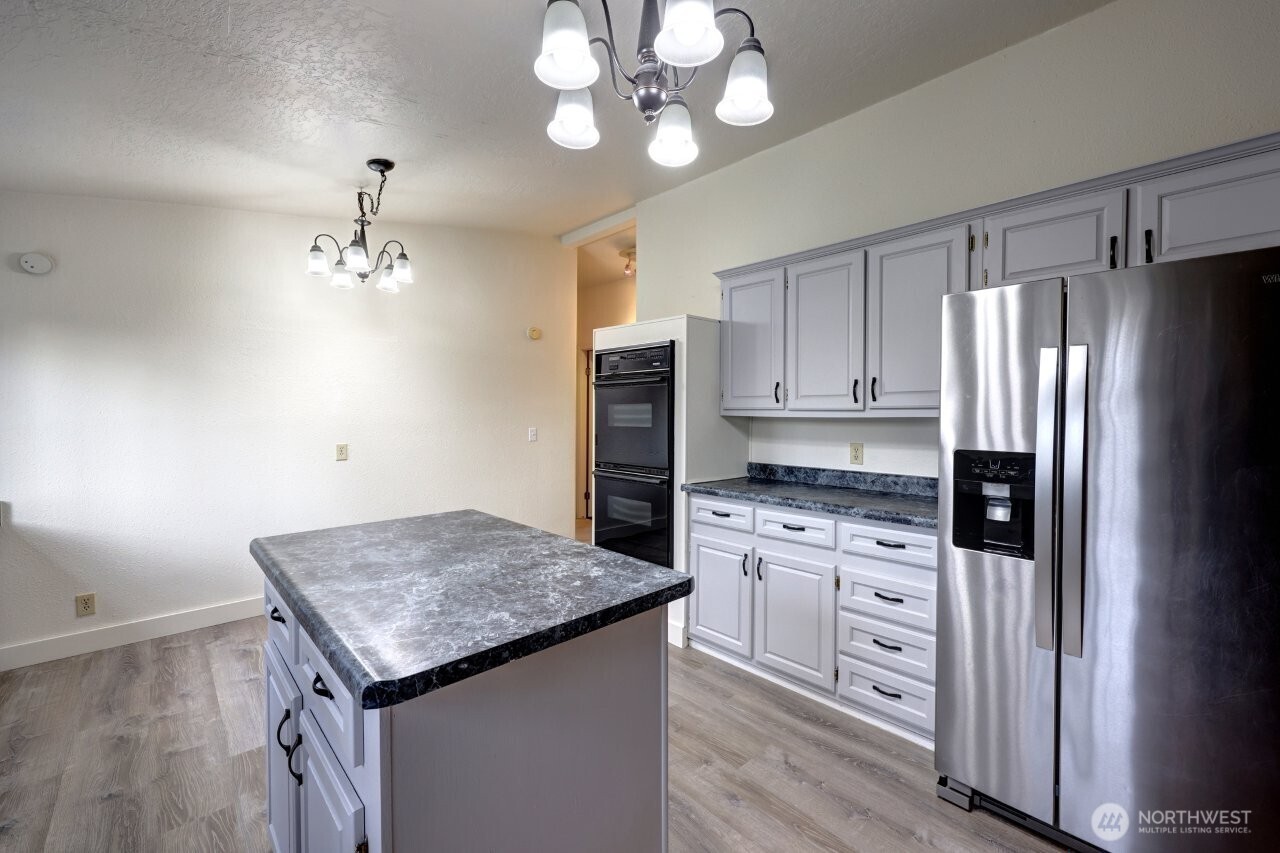 10606 Pacific Way Property Photo 18