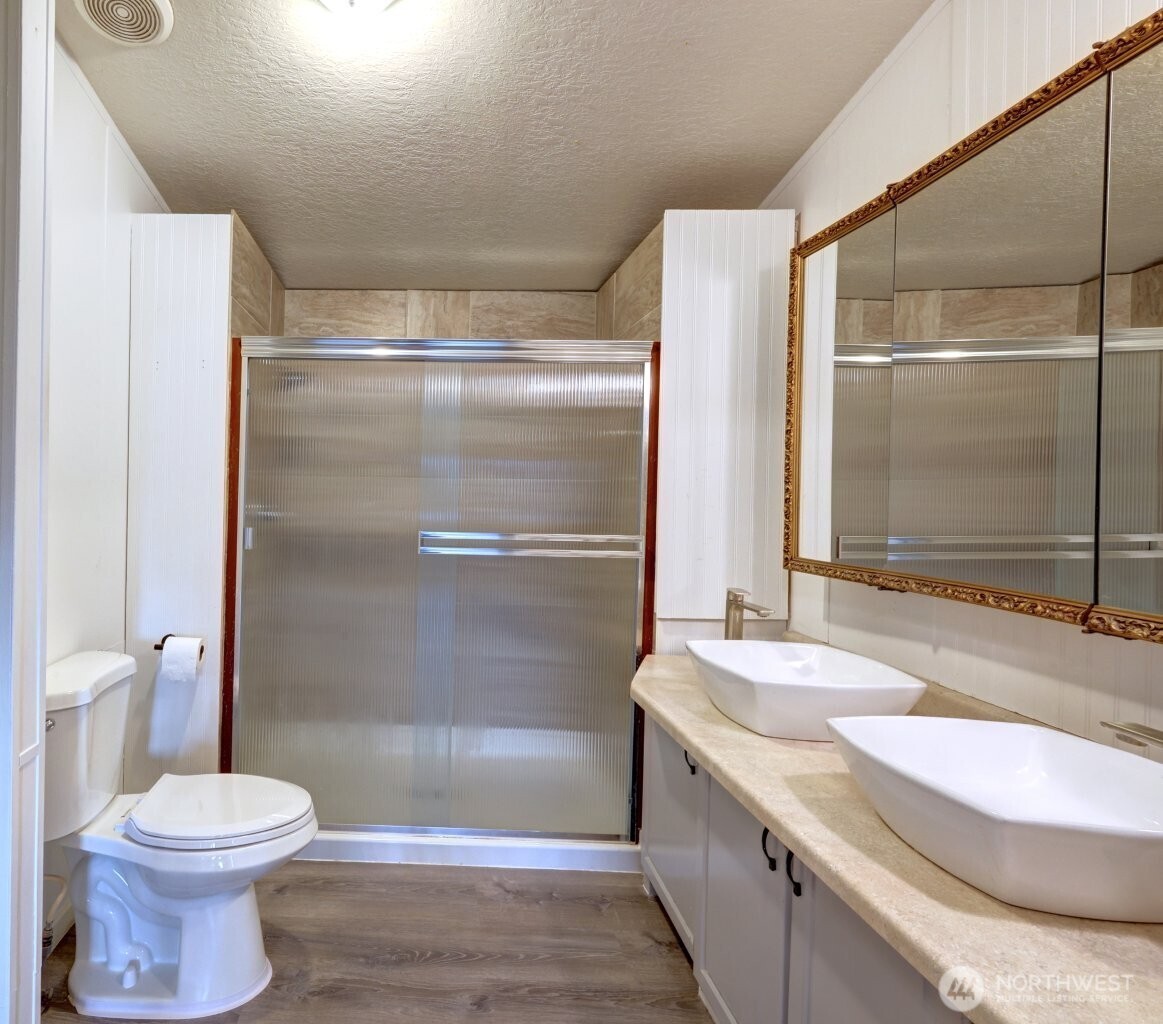 10606 Pacific Way Property Photo 26