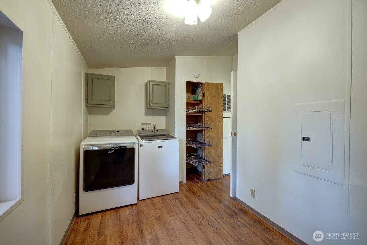 10606 Pacific Way Property Photo 34