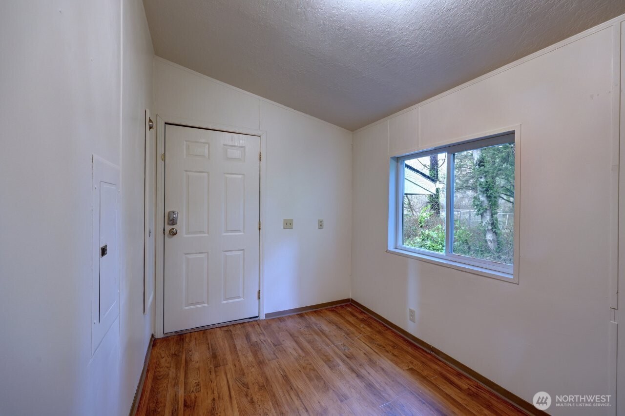 10606 Pacific Way Property Photo 35