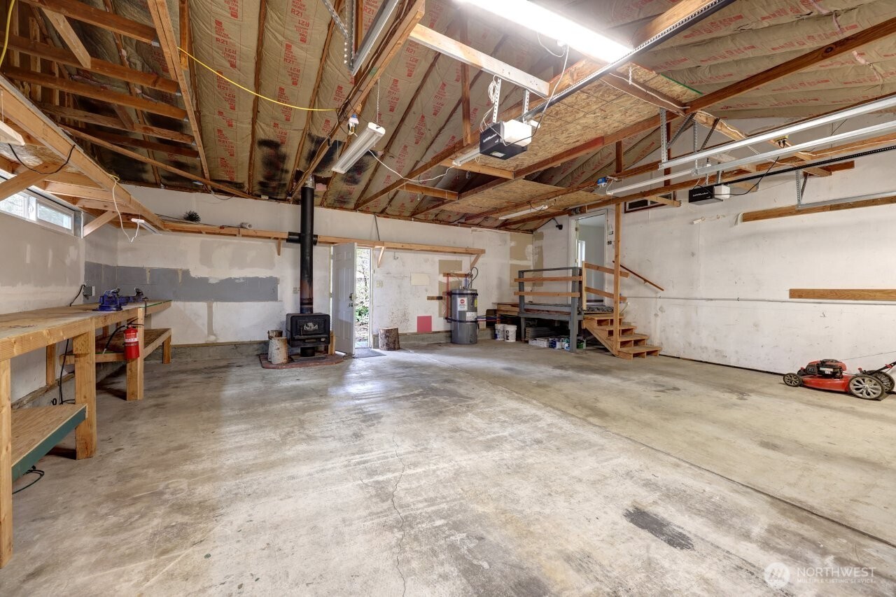 10606 Pacific Way Property Photo 37