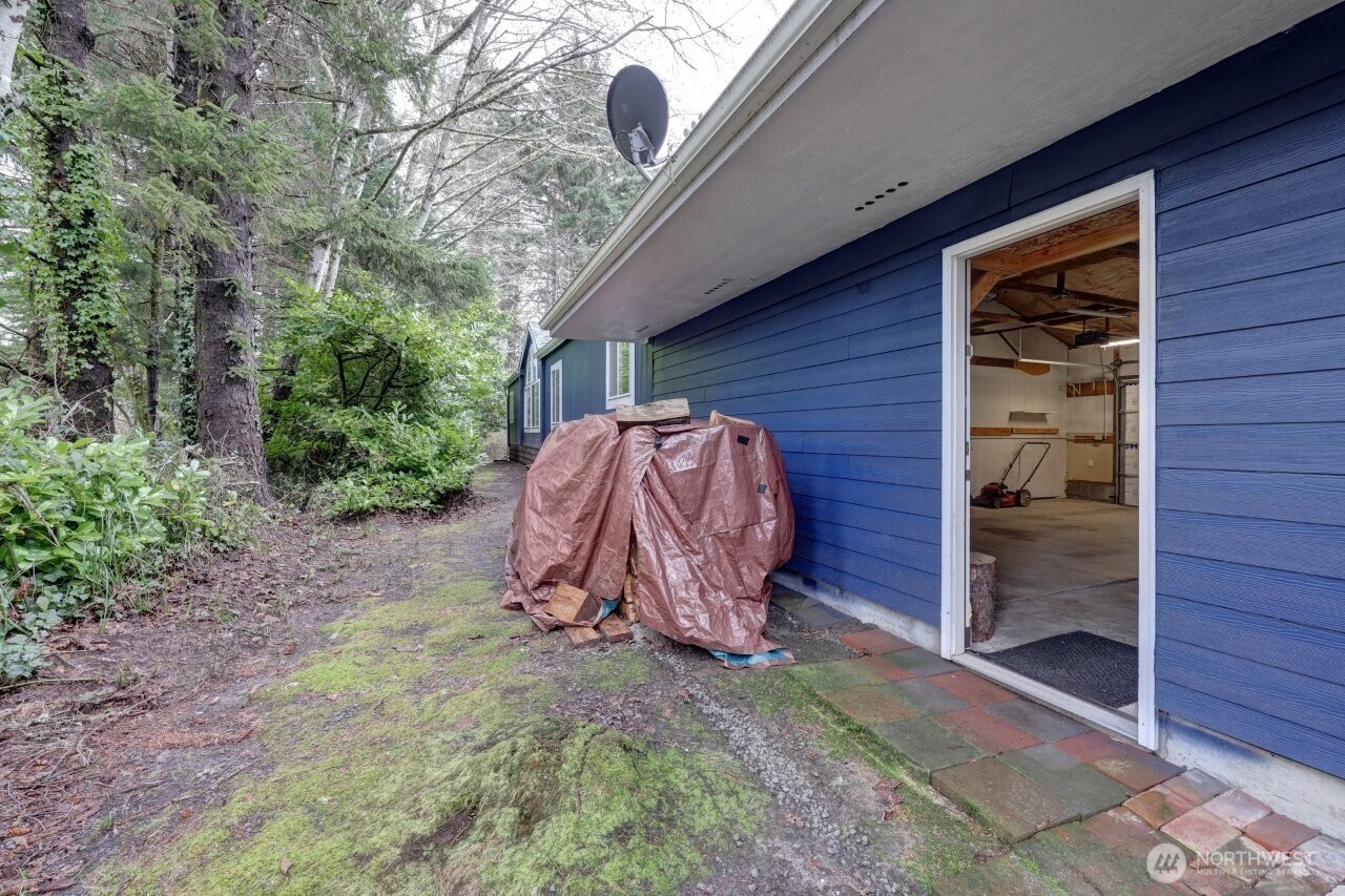 10606 Pacific Way Property Photo 38