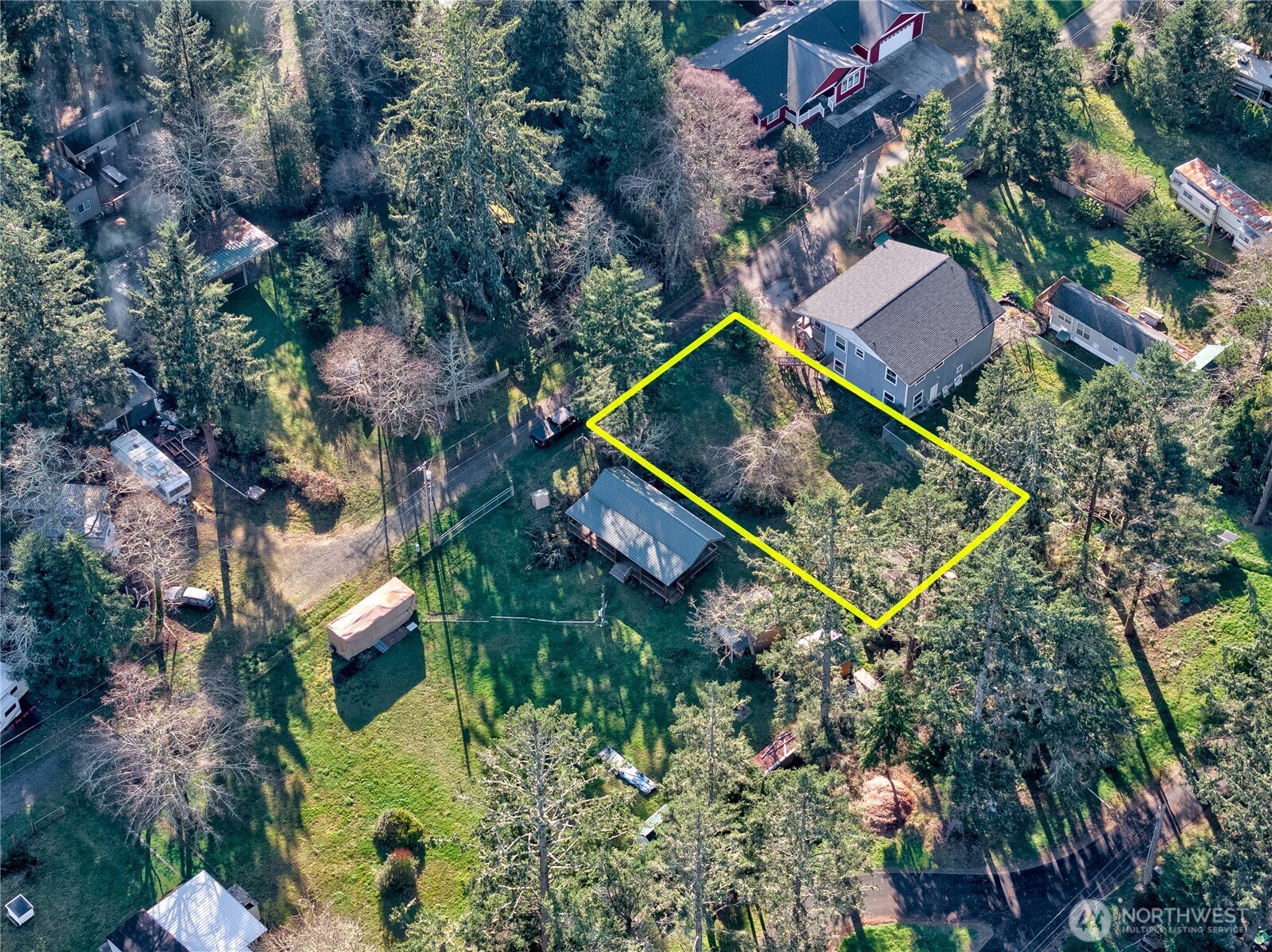 1911 256th Lane Property Photo 4