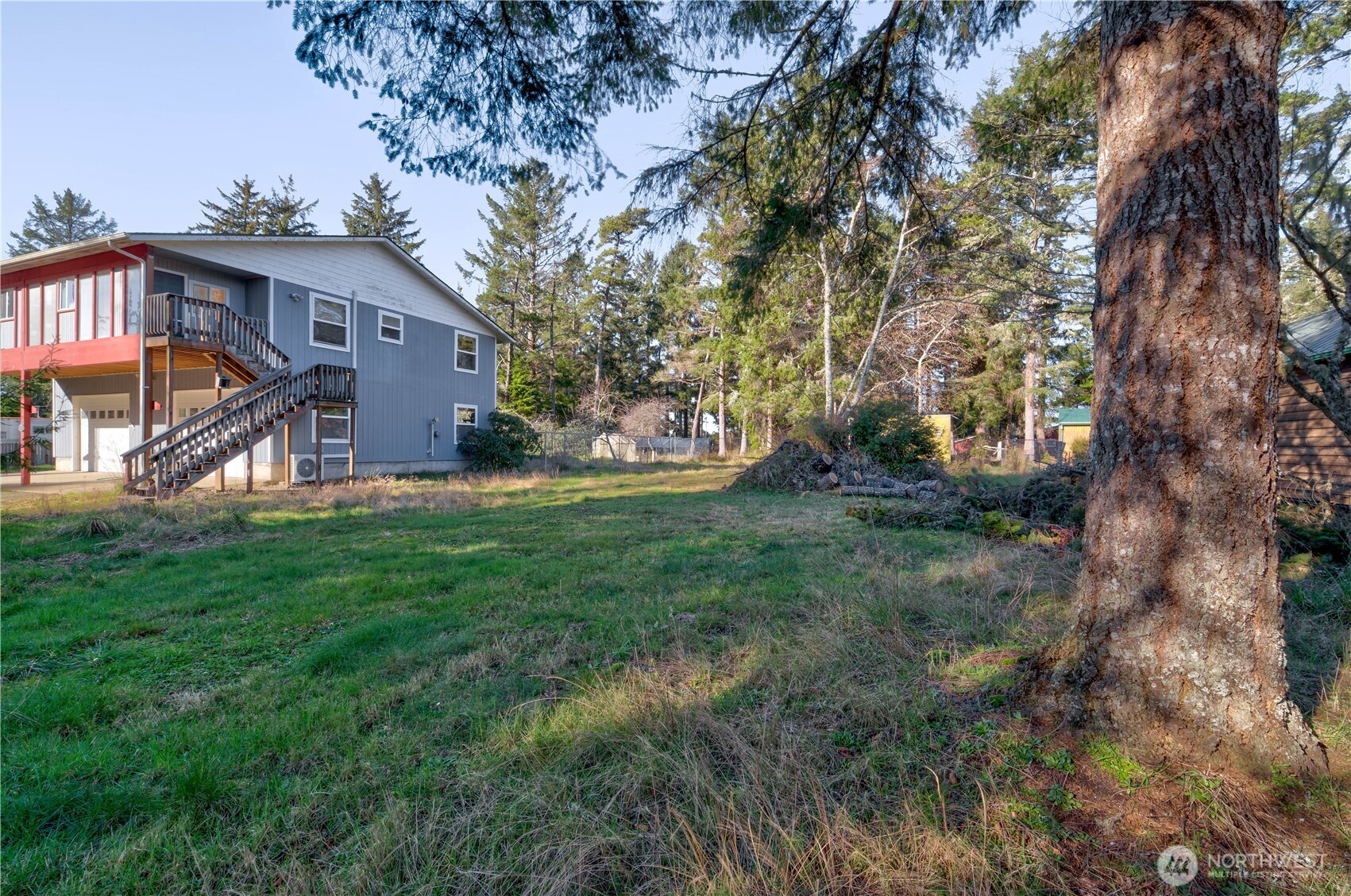1911 256th Lane Property Photo 7
