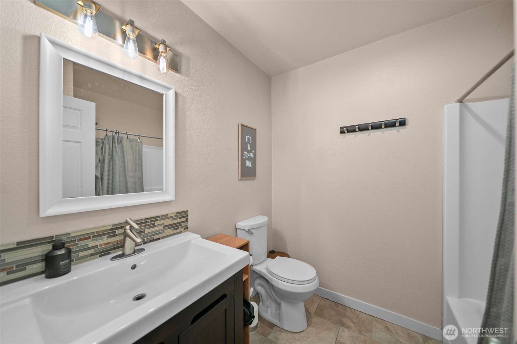 712 Vista View Place Property Photo 26