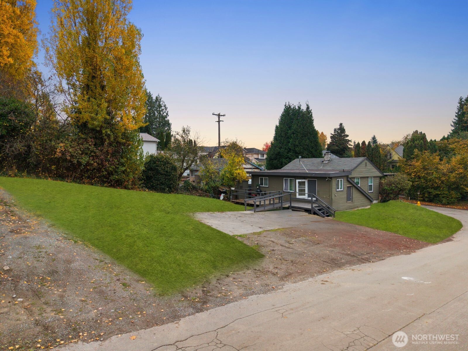 9020 7th Avenue Property Photo 6