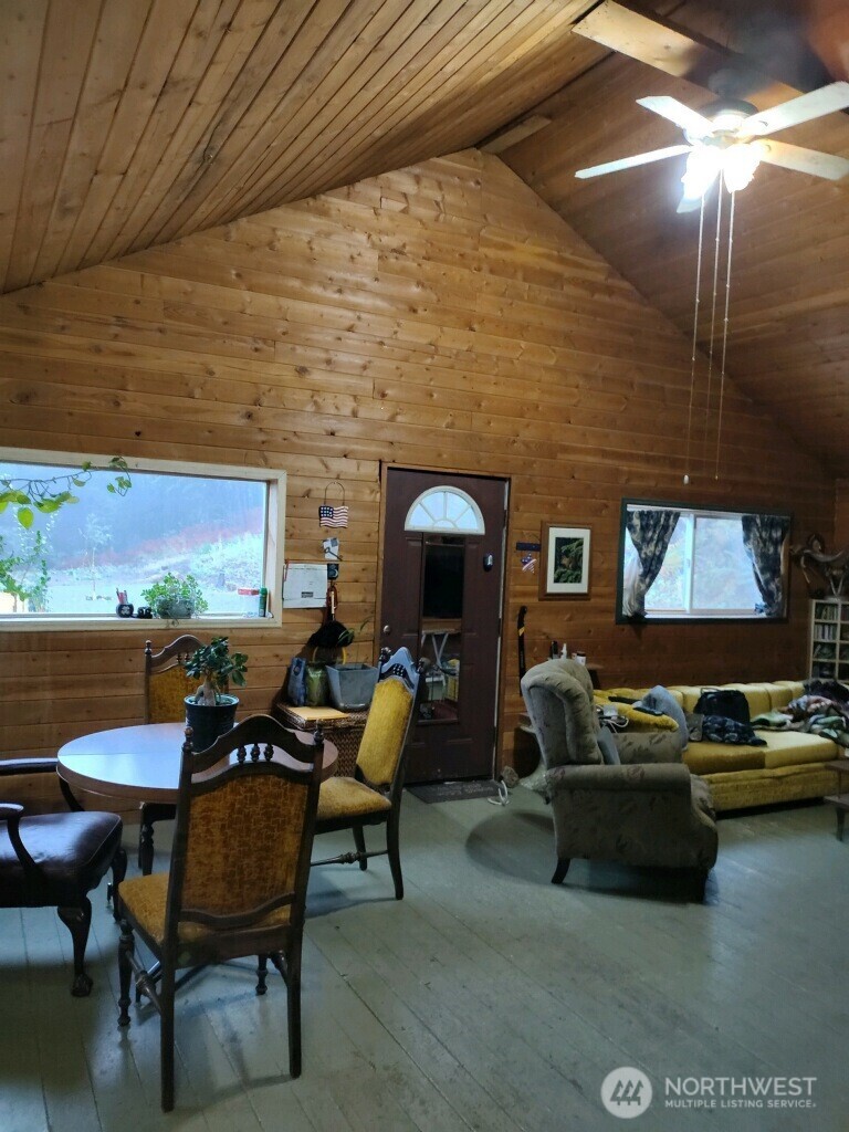 57 Slippery Hill Lane Property Photo 10