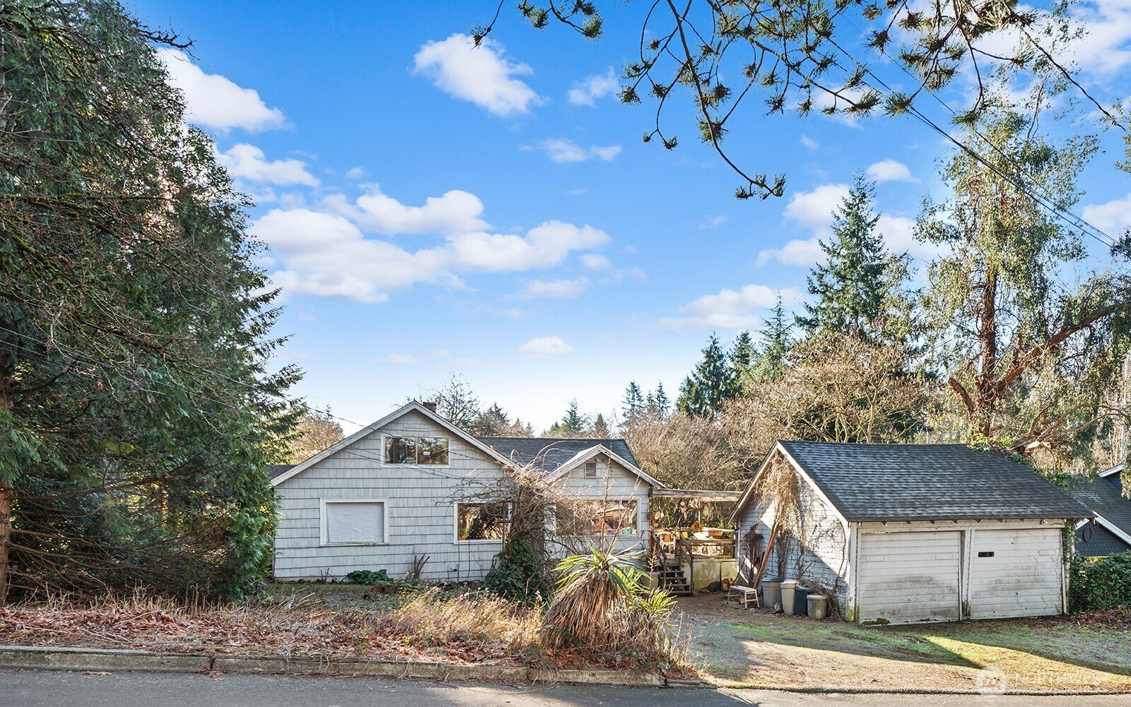 5721 108th Avenue Property Photo 1