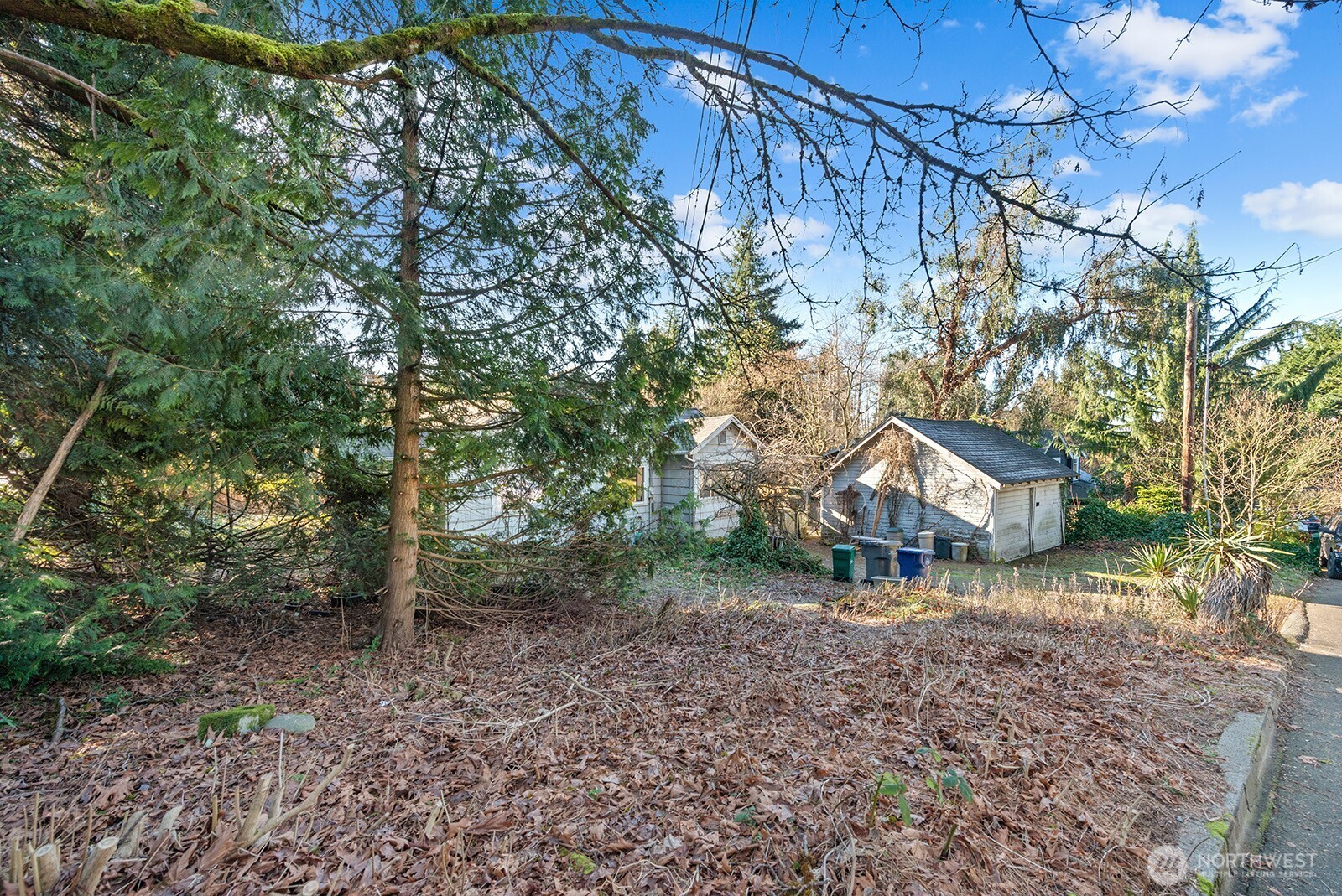 5721 108th Avenue Property Photo 2