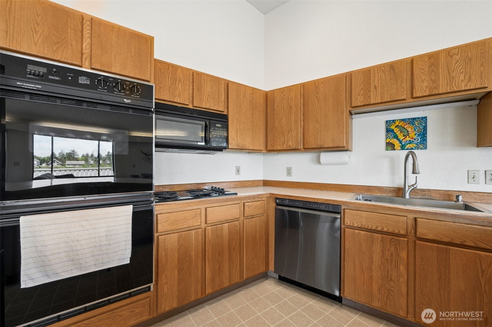 674 Mt Olympus Avenue Property Photo 17