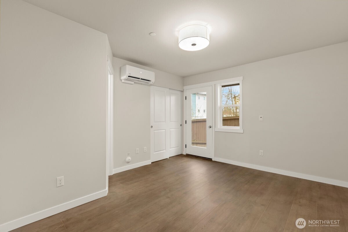 16823 Alder Way G2 Property Photo 7