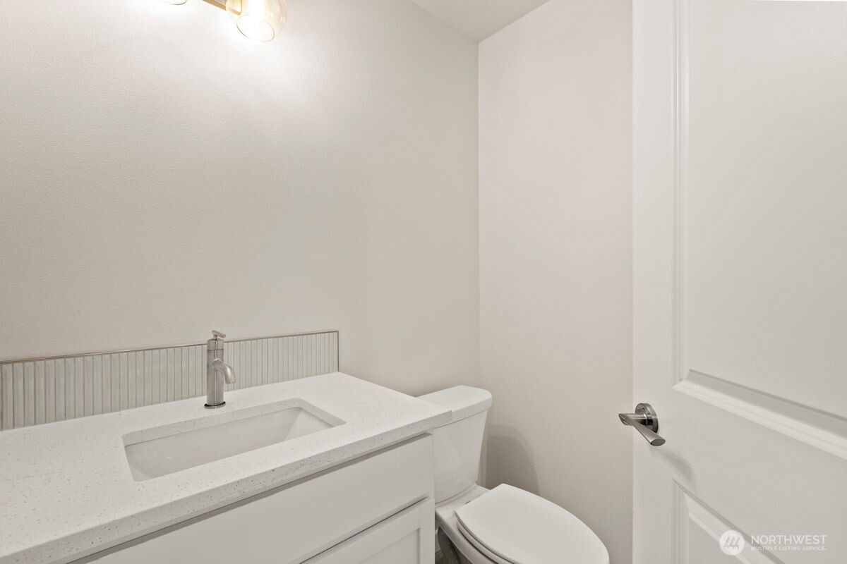 16823 Alder Way G2 Property Photo 10