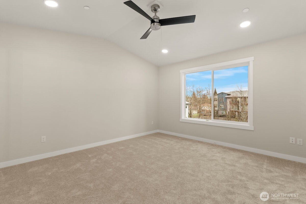16823 Alder Way G2 Property Photo 22