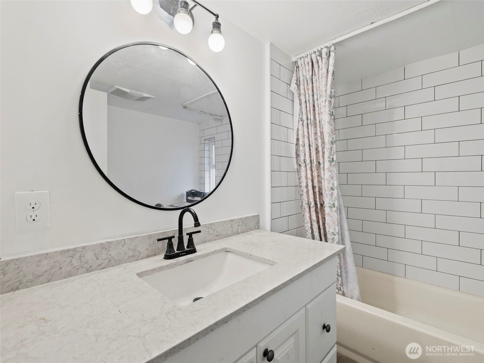 11040 14th Avenue Property Photo 24