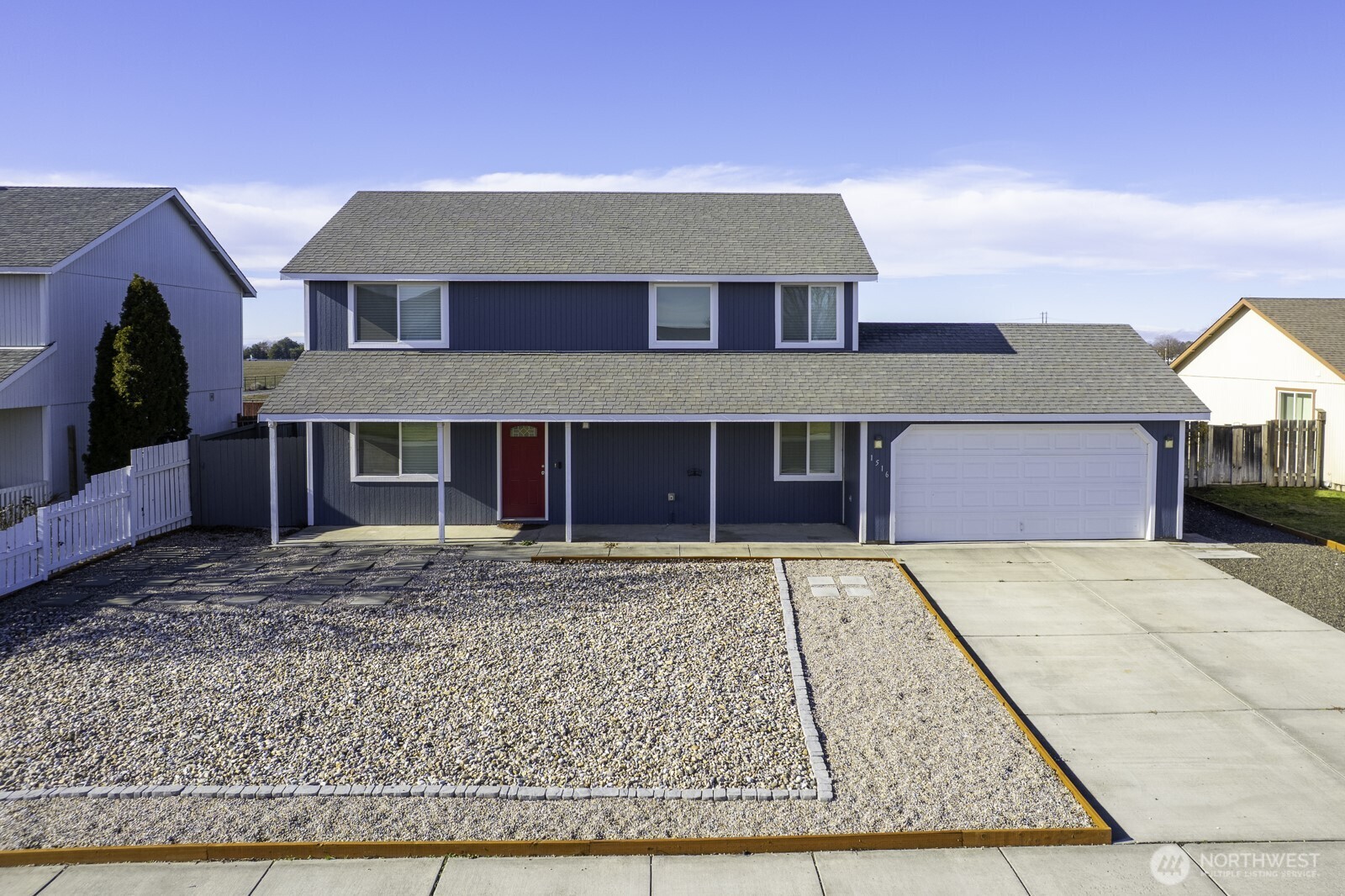 1516 S Husky Dr Property Photo 2