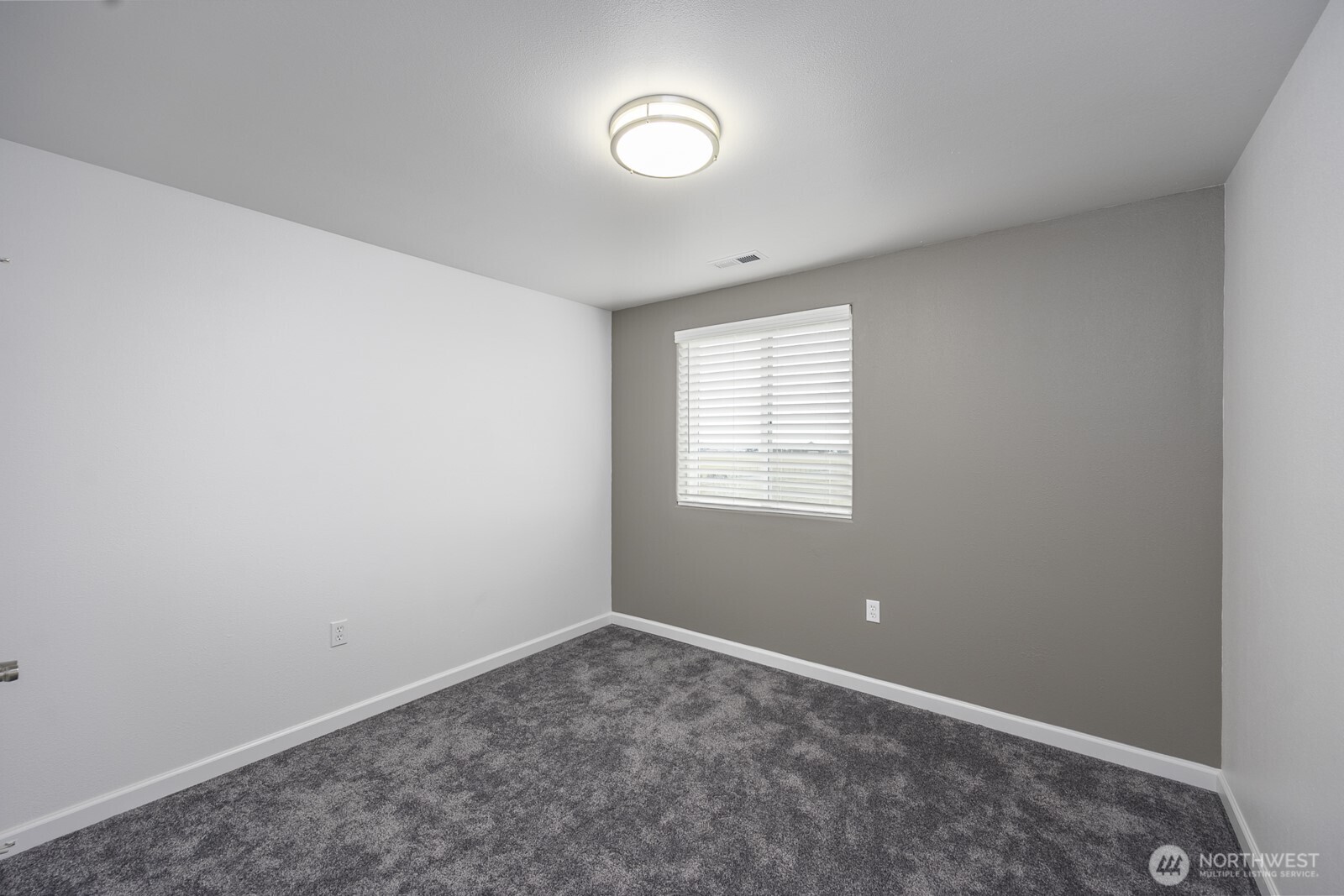 1516 S Husky Dr Property Photo 32