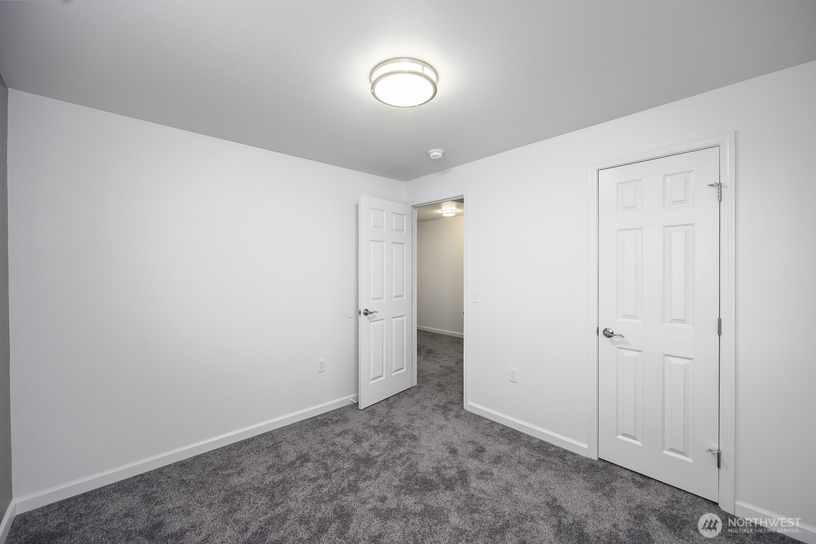 1516 S Husky Dr Property Photo 33