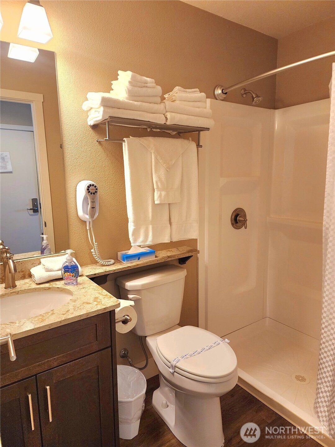 1 Beach 578-b Property Photo 14