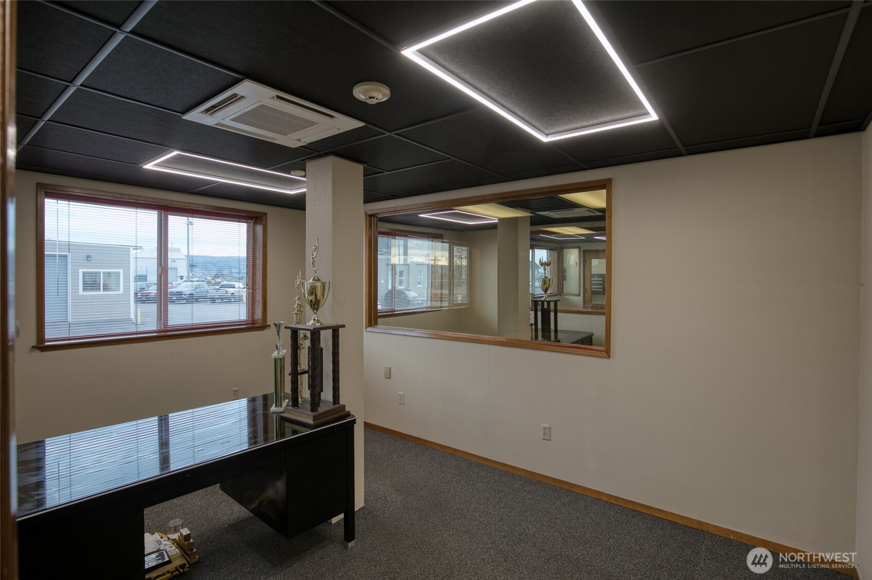 1200 W Heron Street Property Photo 7