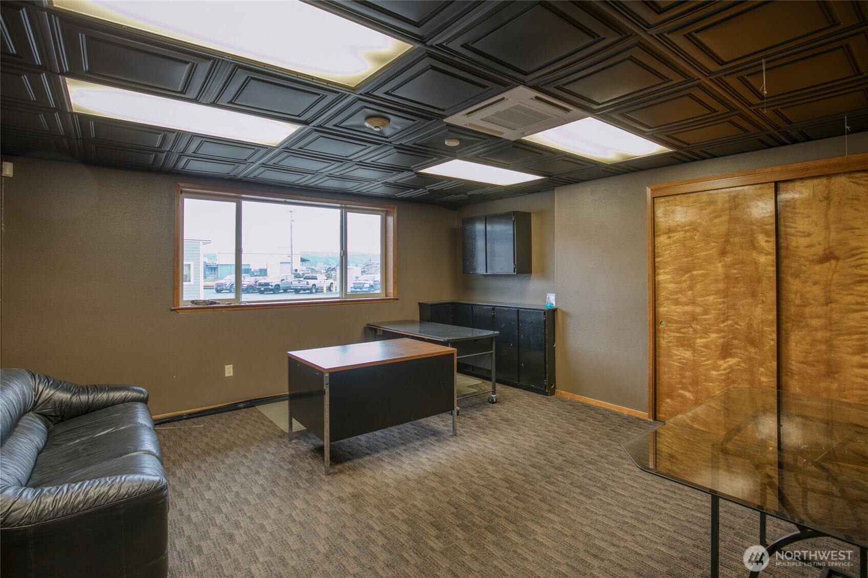 1200 W Heron Street Property Photo 8