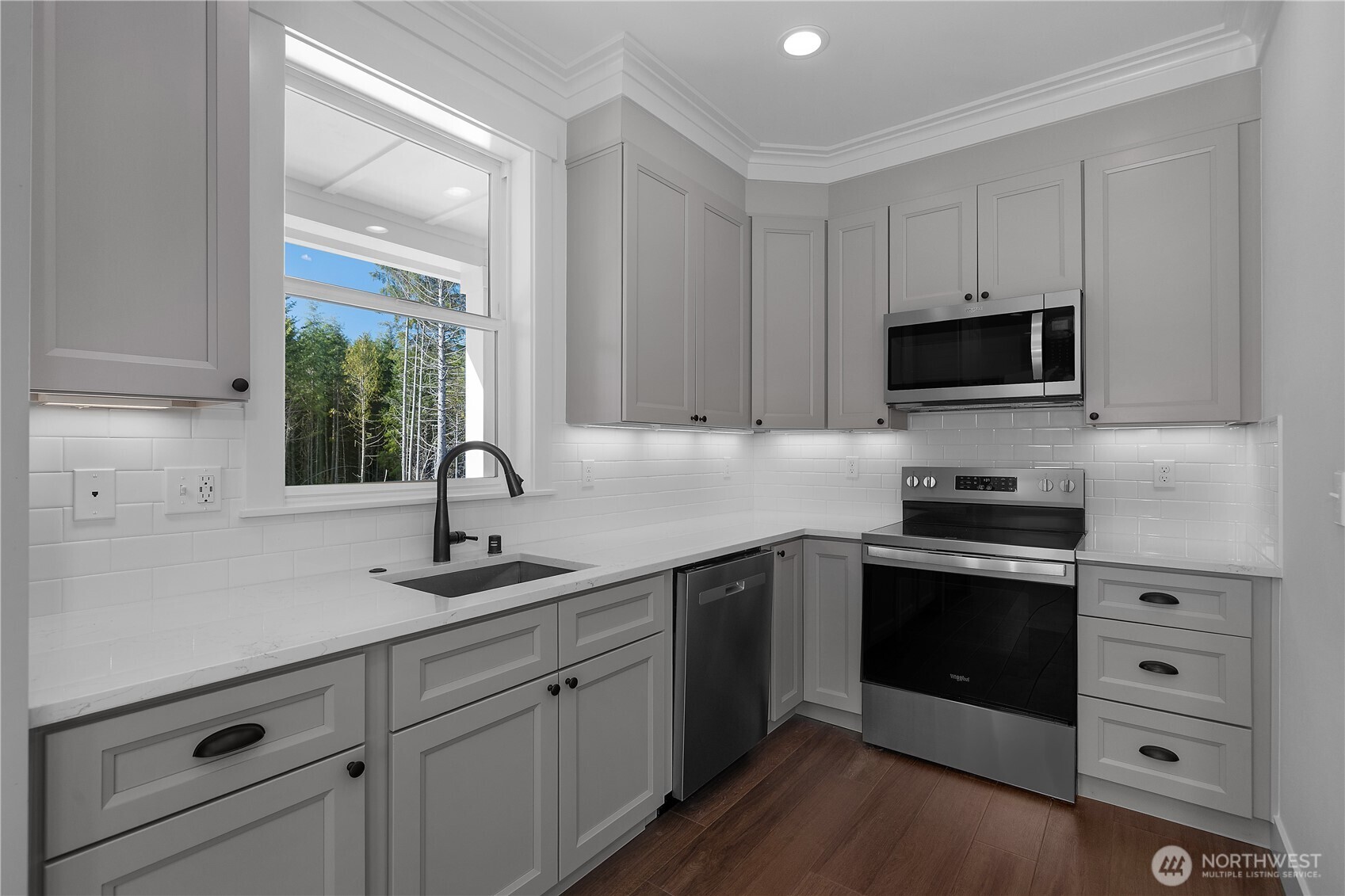 4 Springboard Street Property Photo 11