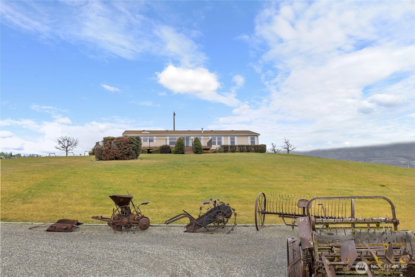 554 Dodge Road Property Photo 4