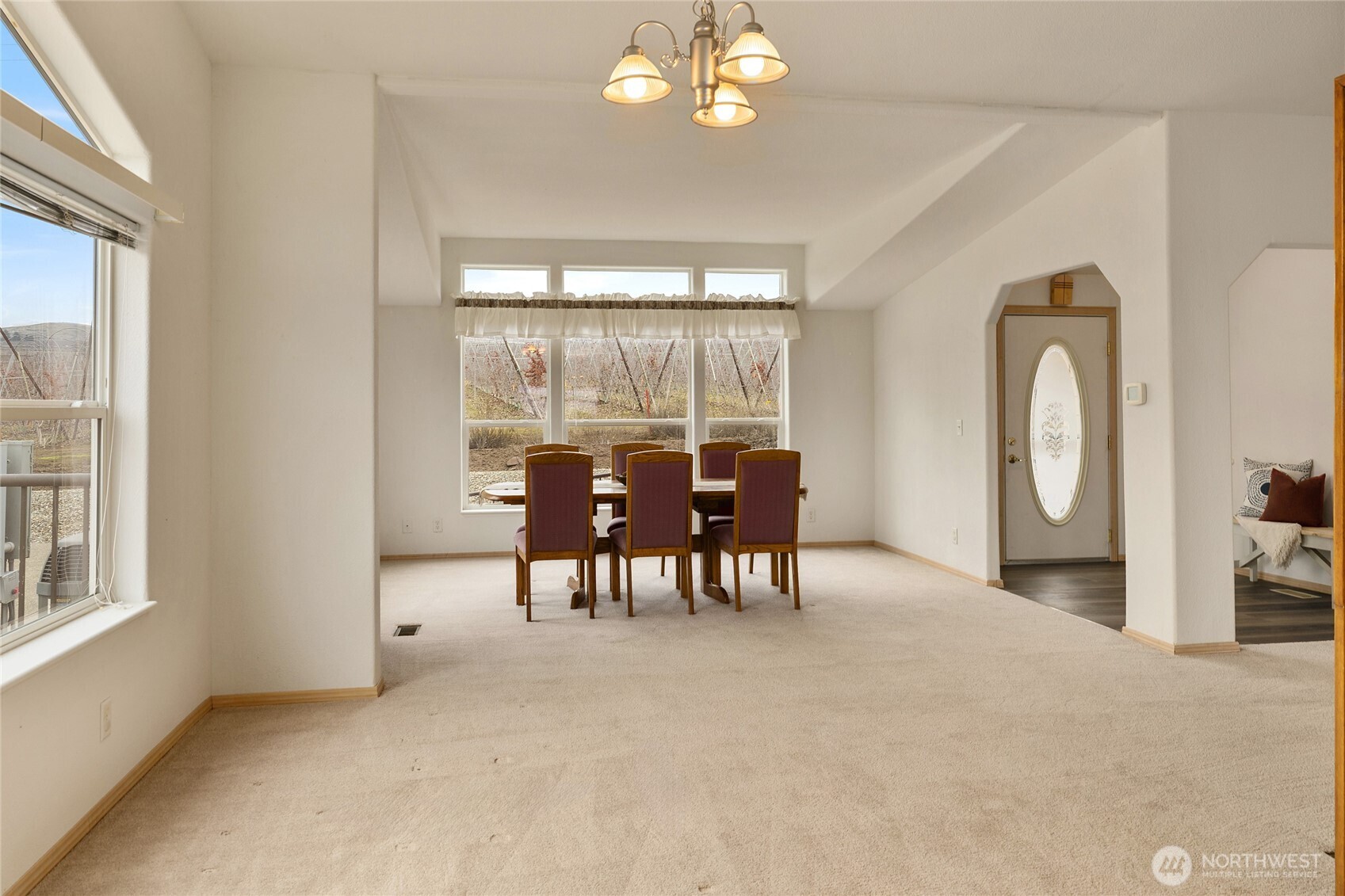 554 Dodge Road Property Photo 11