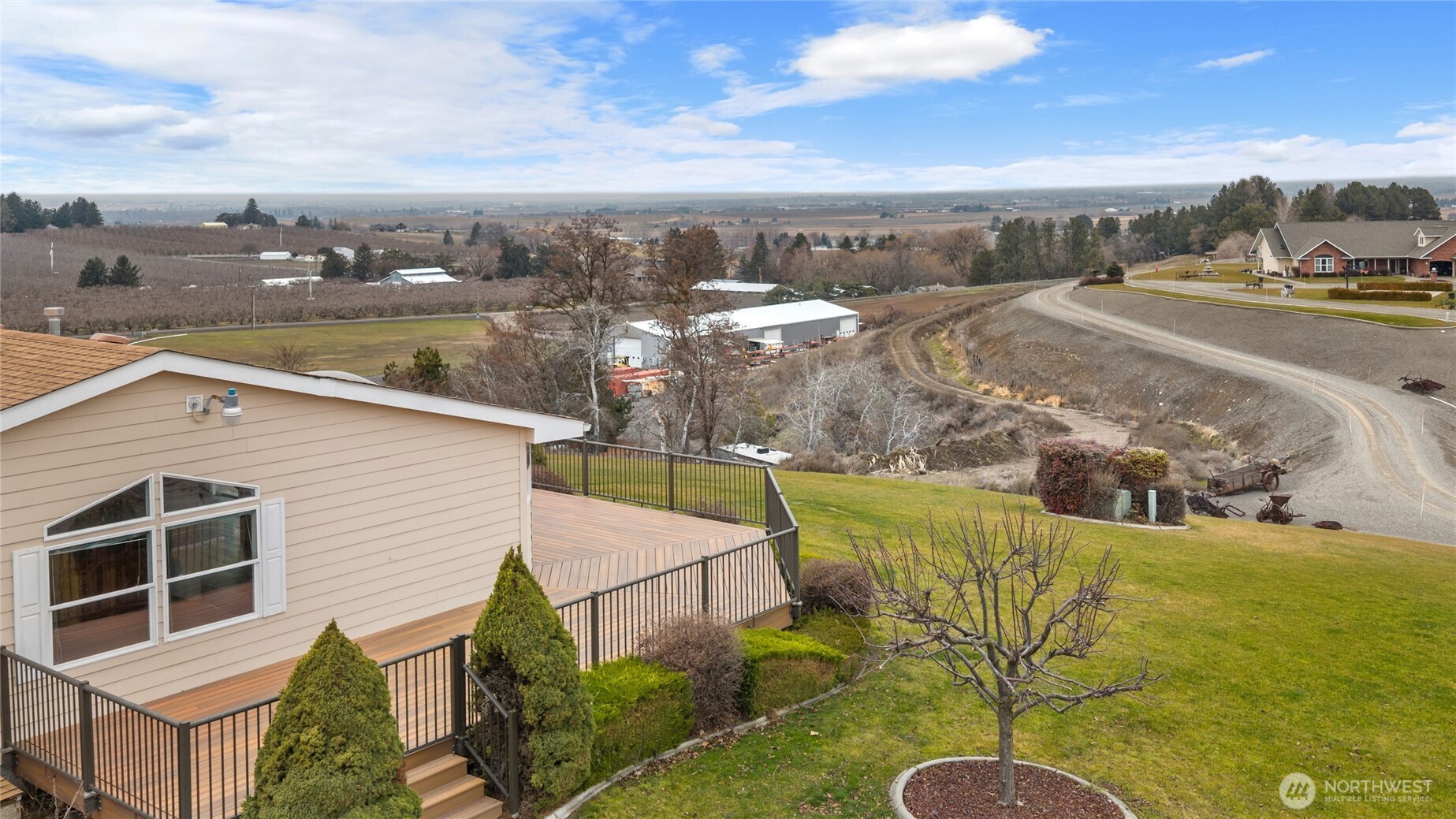 554 Dodge Road Property Photo 12
