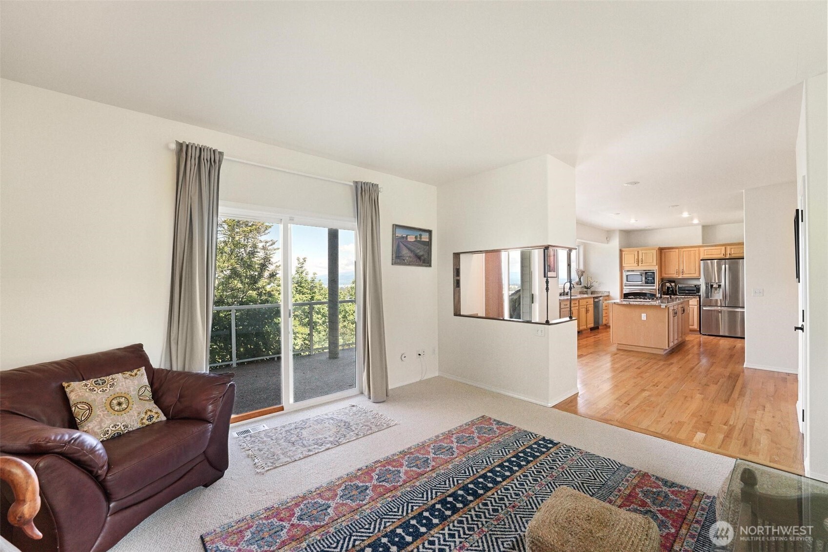 1048 Cassius Court Property Photo 8