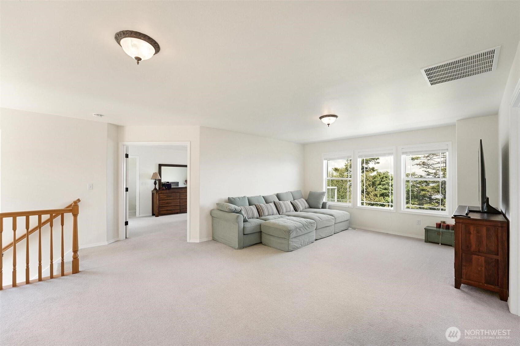 1048 Cassius Court Property Photo 16
