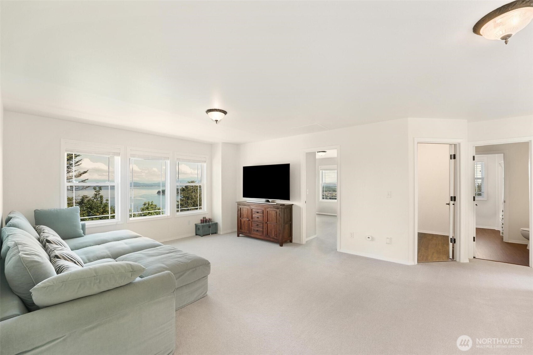 1048 Cassius Court Property Photo 18