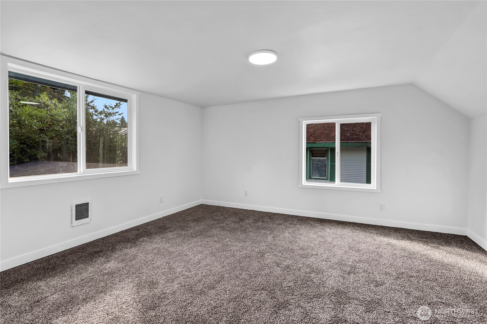 12034 68th Avenue Property Photo 15