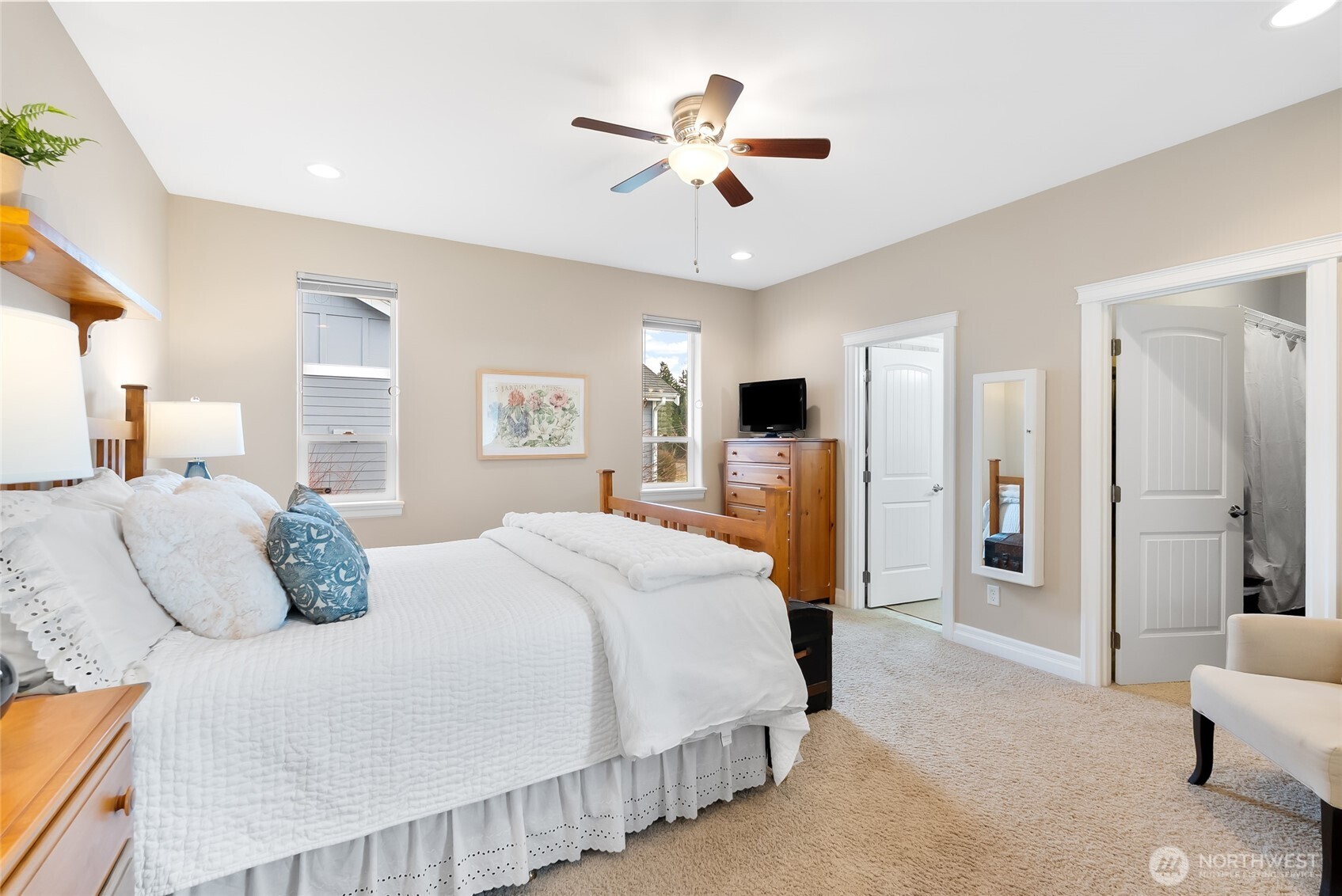 4371 Castlerock Drive Property Photo 17
