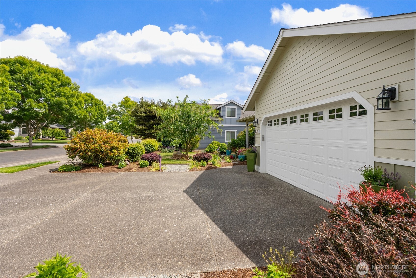 4371 Castlerock Drive Property Photo 35