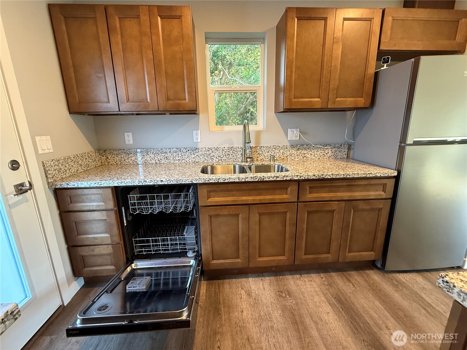 297 Marine View Drive A Property Photo 6