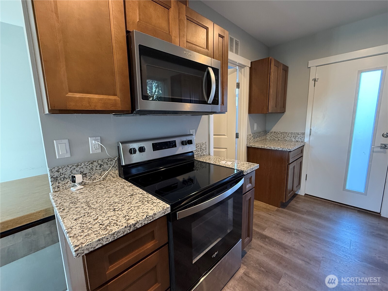 297 Marine View Drive A Property Photo 7