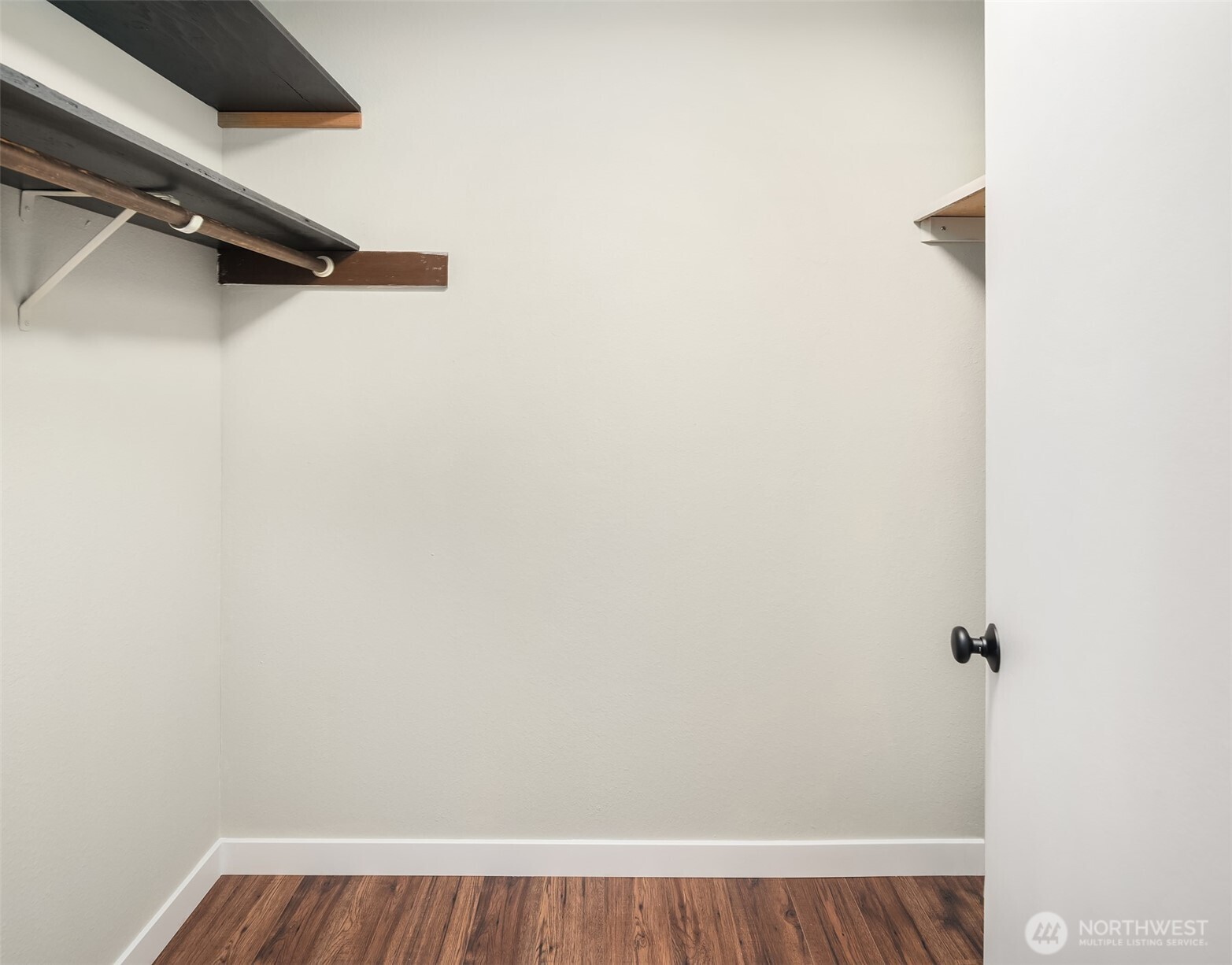 4308 Ne Sunset Boulevard X7 Property Photo 9