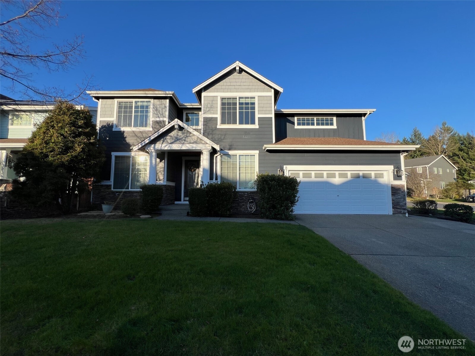 8715 185th Street Ct Property Photo 1