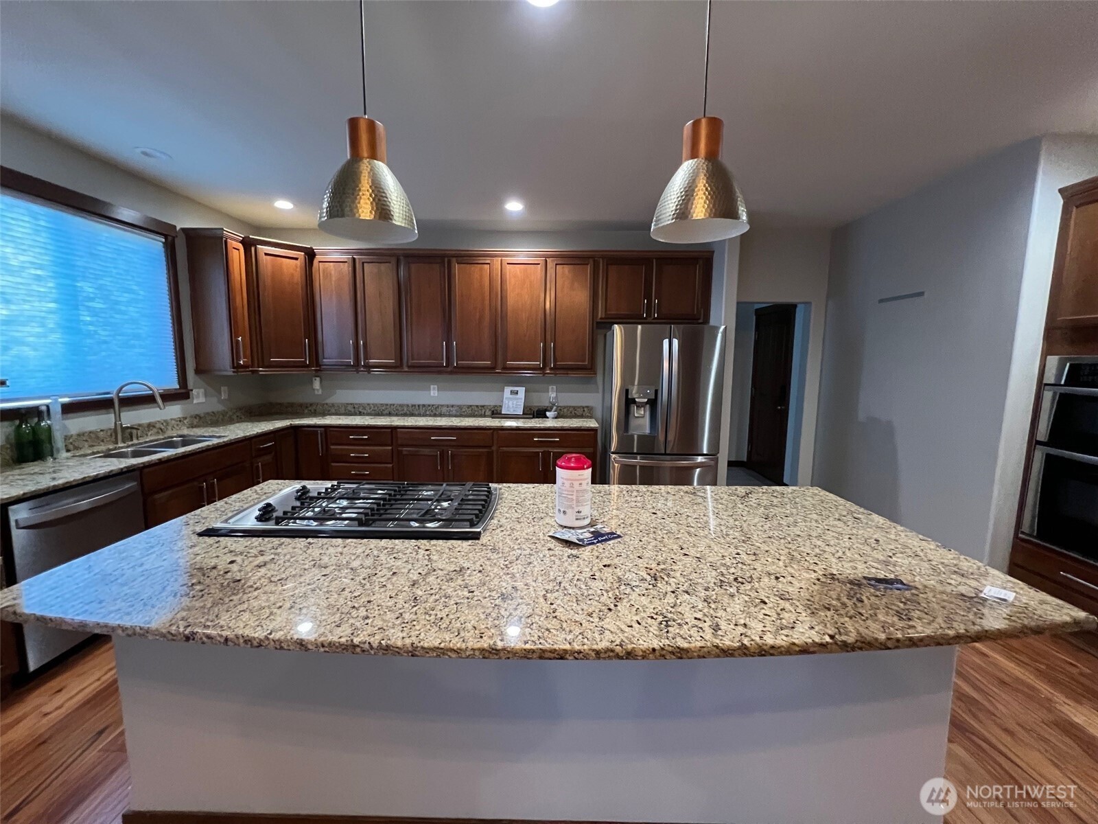 8715 185th Street Ct Property Photo 8