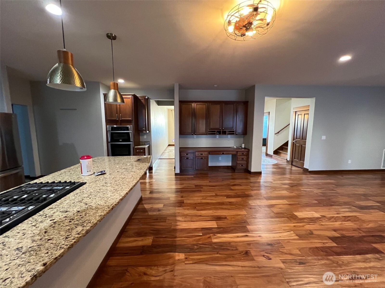 8715 185th Street Ct Property Photo 9