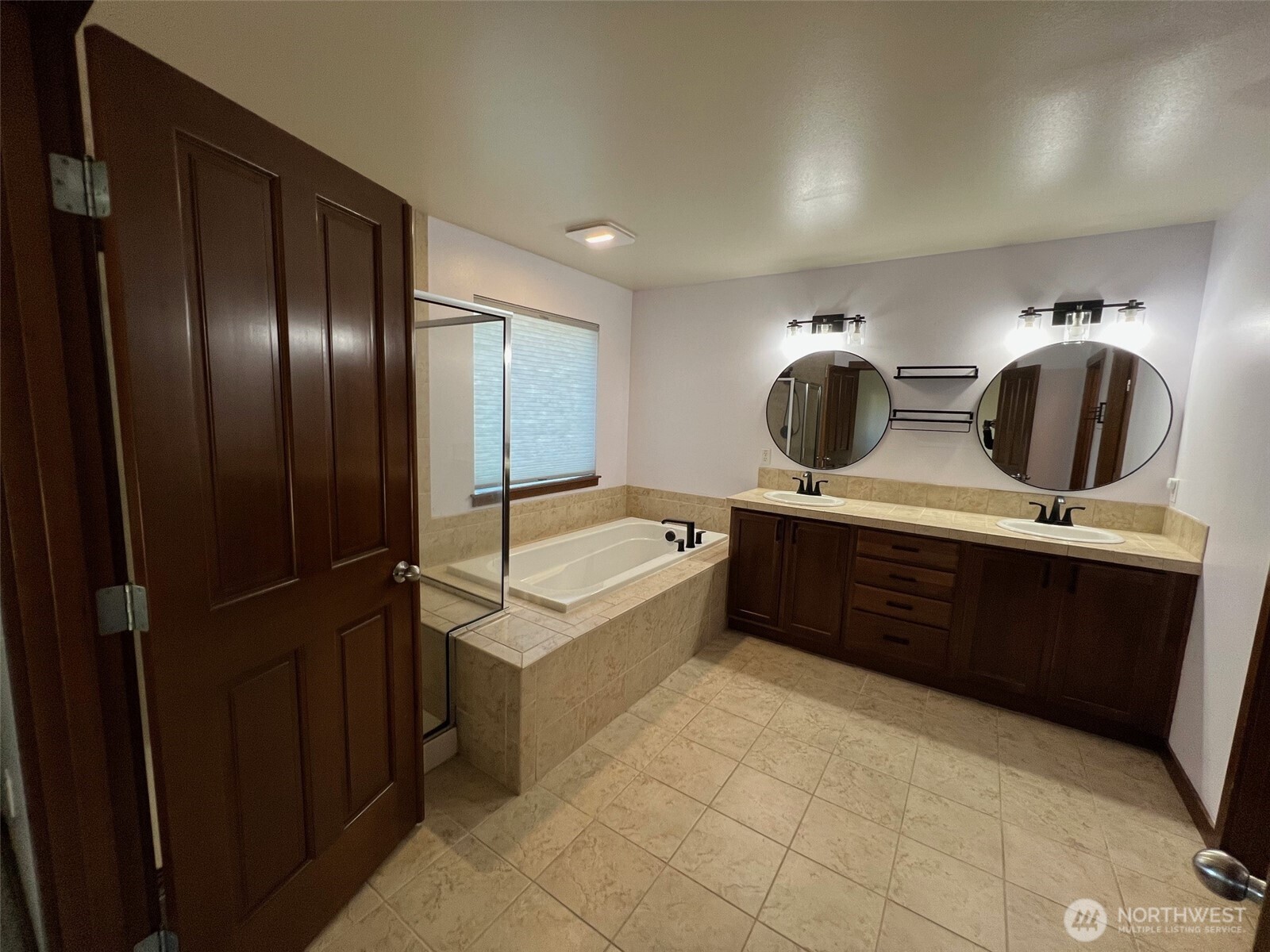 8715 185th Street Ct Property Photo 12