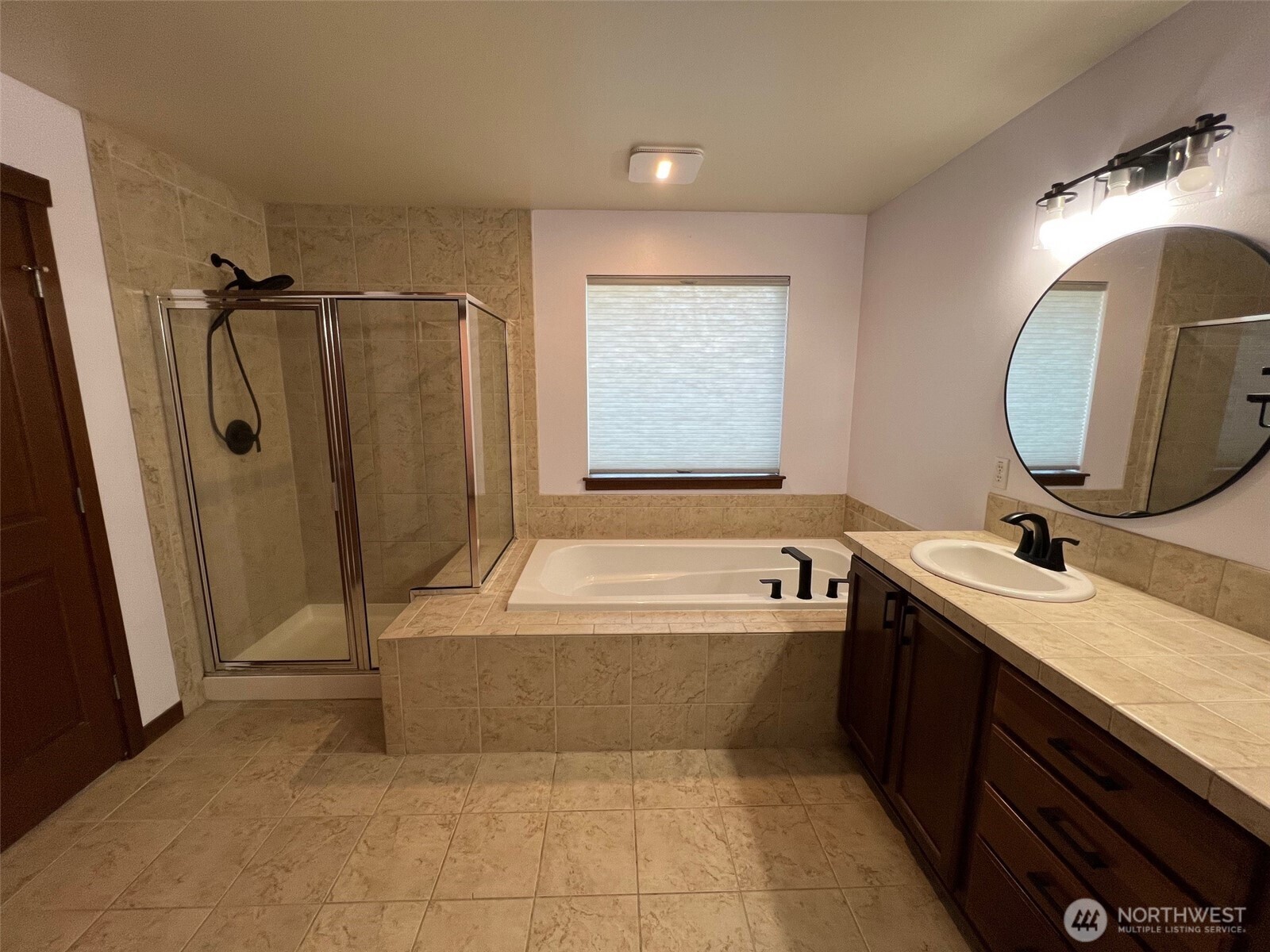 8715 185th Street Ct Property Photo 13