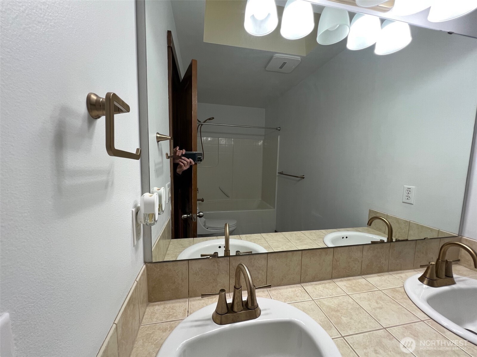 8715 185th Street Ct Property Photo 19